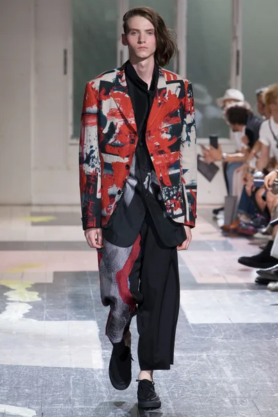 Look 21